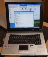 Gebrauchter Win-XP Laptop mit ATI Radeon 9700 Grafikkarte