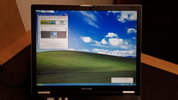 Gebrauchtes Notebook mit Windows XP Professional und 3D-Grafikkarte