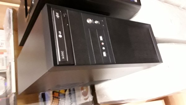 Gebrauchter Einsteiger-PC mit Windows 11 - 8 GB-RAM und 500 GB-HDD
